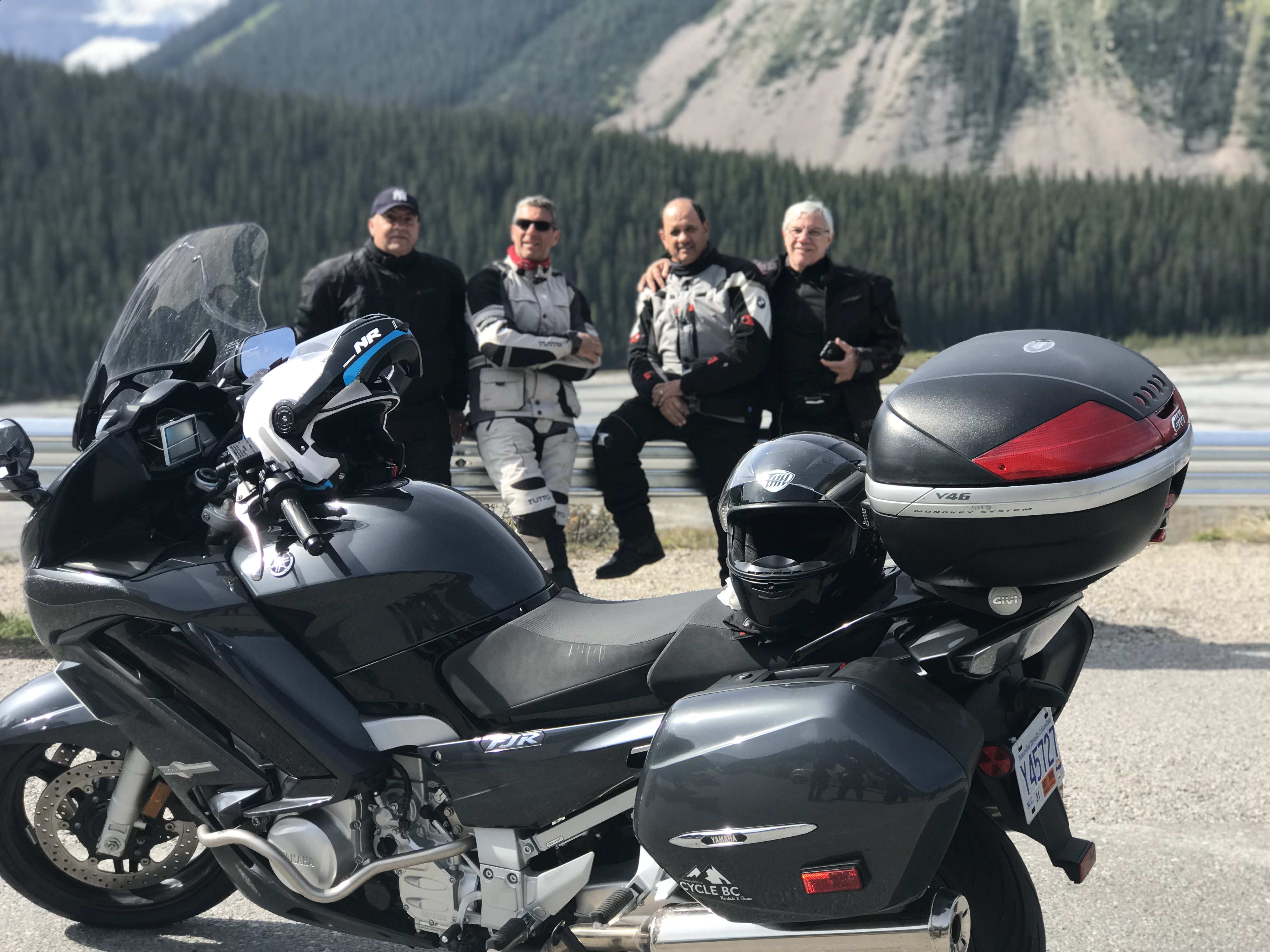 motorcycle tours canada
